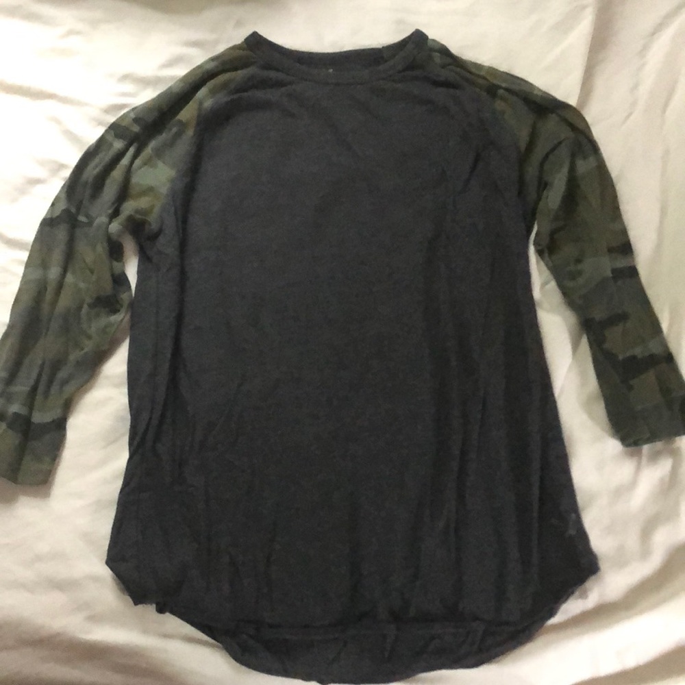 American Eagle 3/4 Sleeve Tee